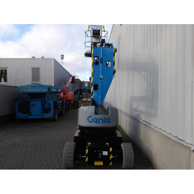 2018 Genie Z-33/18-44317825