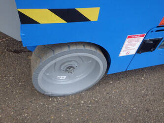 2014-genie-gs-4047-1395058-44317847