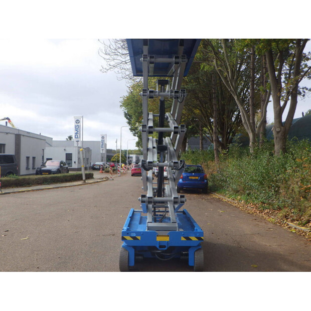 2014 Genie GS-4047-44317848