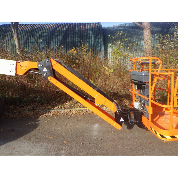 2016 JLG 600AJ-44317978
