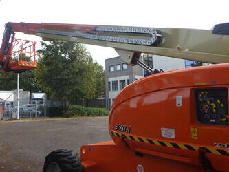 2012-jlg-660sj-1395069-44317993