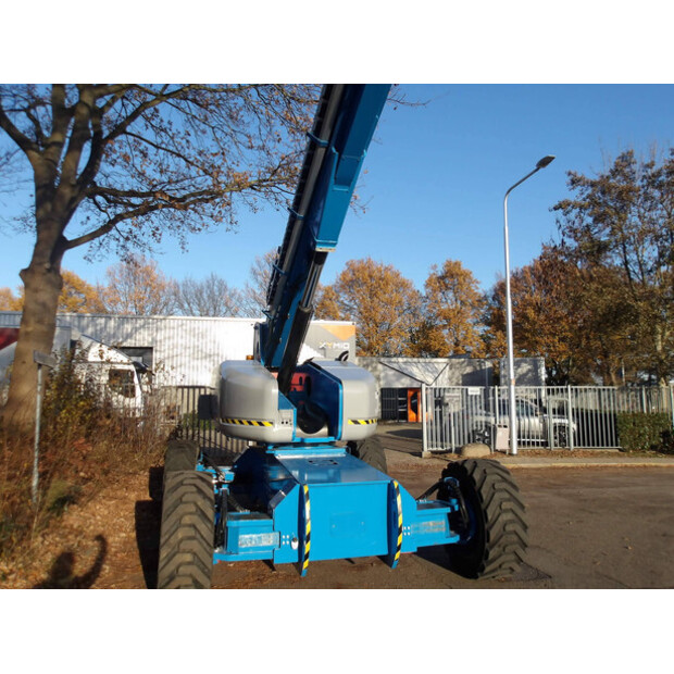 2016 Genie S-125-44318048