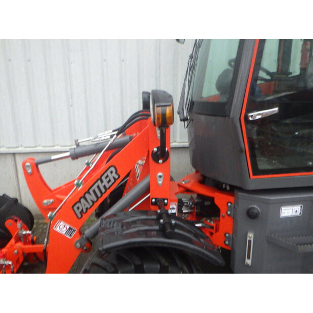 2024 Panther 10-08-44318064