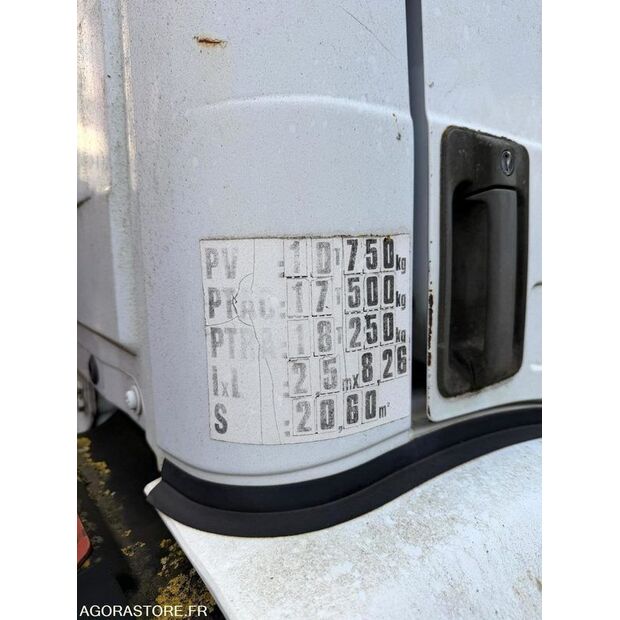 1993 Mercedes-Benz 1717-44330337