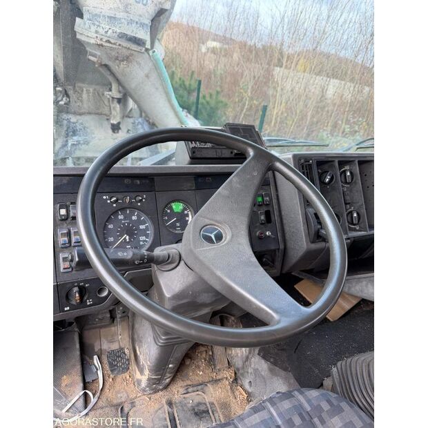 1993 Mercedes-Benz 1717-44330340