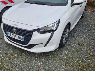 2021-peugeot-208-44330437