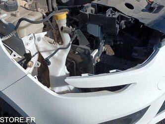 2019-renault-megane-1395192-44330473