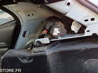 2019-renault-megane-1395192-44330482