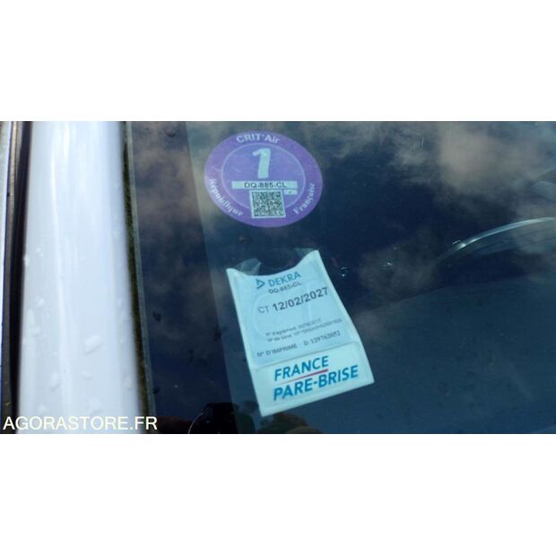 2015 Renault Clio-44330633