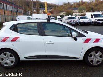 2015-renault-clio-1395210-44330635