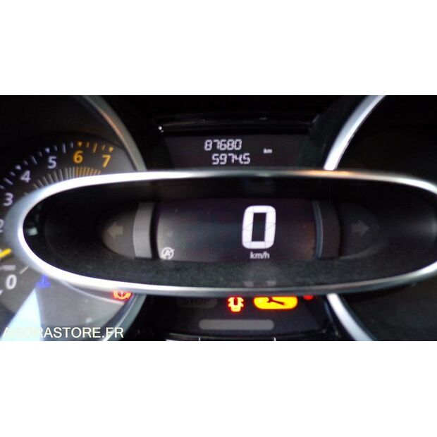 2015 Renault Clio-44330640