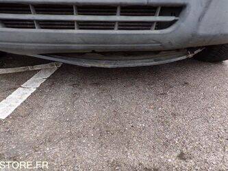 2014-renault-master-1395225-44330755