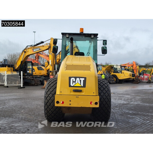 2018 Caterpillar CS66B-44331276