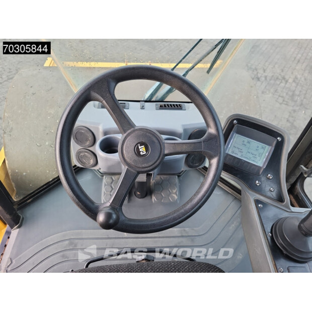 2018 Caterpillar CS66B-44331297