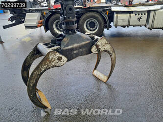 2021-mercedes-benz-actros-3353-44331389