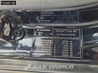 2021-mercedes-benz-actros-3353-44331421
