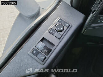 2017-mercedes-benz-antos-2533-1395256-44331444