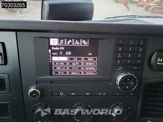 2017-mercedes-benz-antos-2533-1395256-44331447