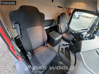 2017-mercedes-benz-antos-2533-1395256-44331450