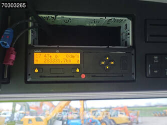 2017-mercedes-benz-antos-2533-1395256-44331452