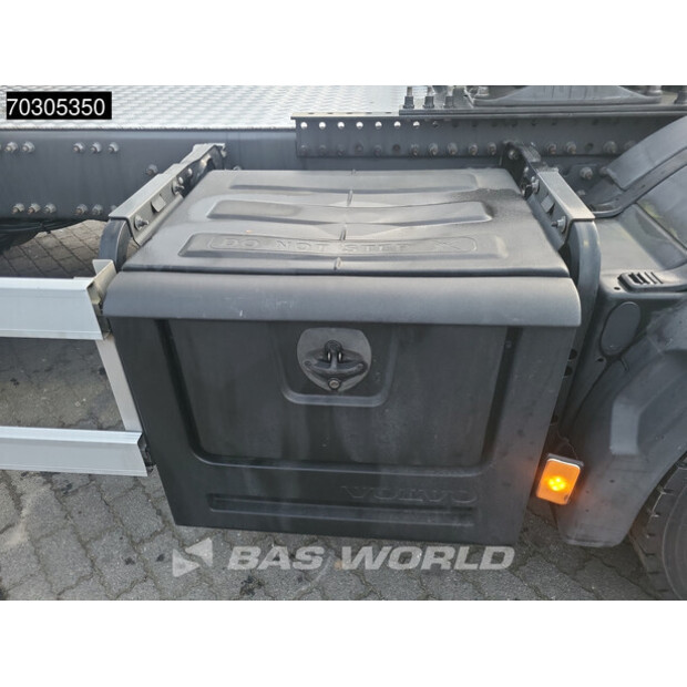 2018 فولفو FM 370-44331545