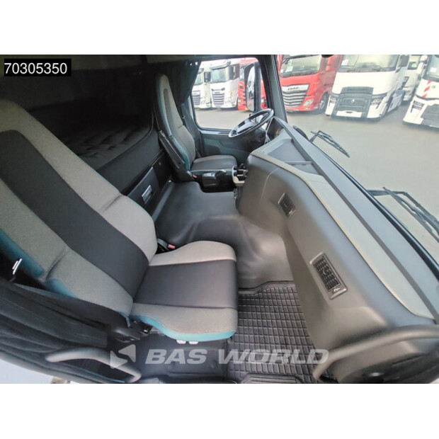 2018 فولفو FM 370-44331557