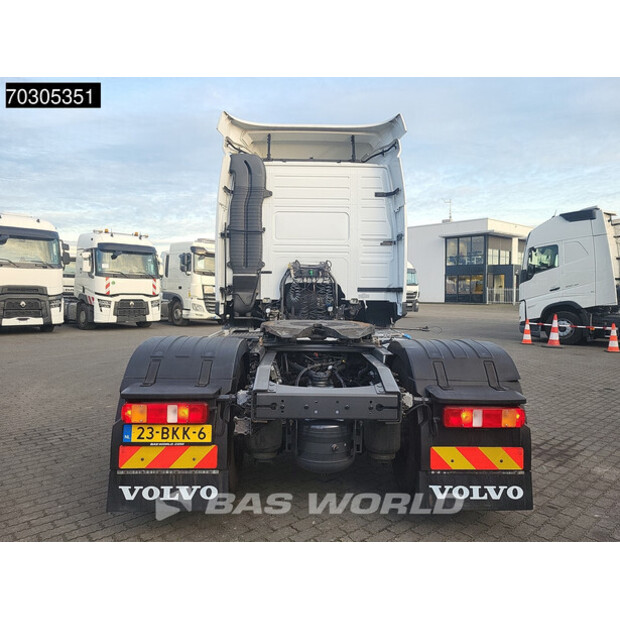 2018 فولفو FM 370-44331569