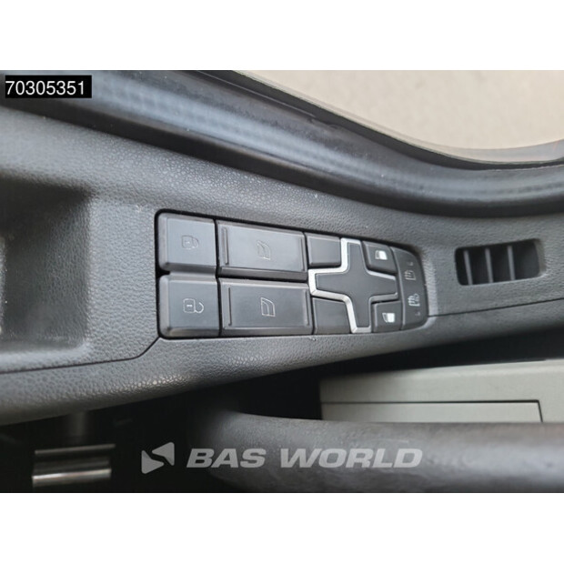 2018 فولفو FM 370-44331597