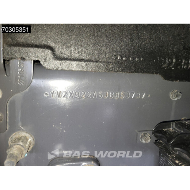 2018 فولفو FM 370-44331600