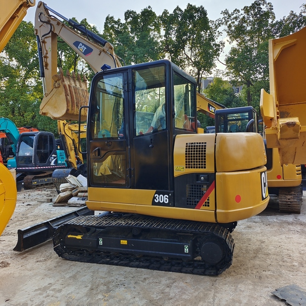 2023 Caterpillar 306D-44332080