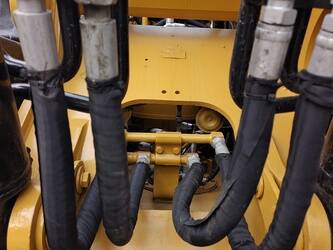 2023-caterpillar-320d-1395273-44332142