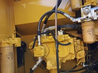 2023-caterpillar-320d2-1395278-44332190