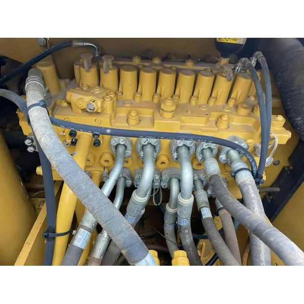 2023 Caterpillar 320GX-44332256