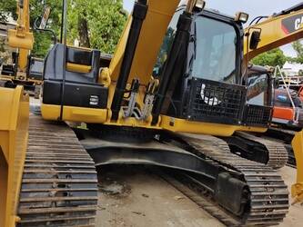 2023-caterpillar-323d-1395284-44332271