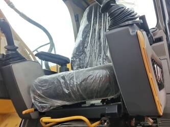 2023-caterpillar-323gc-1395285-44332283