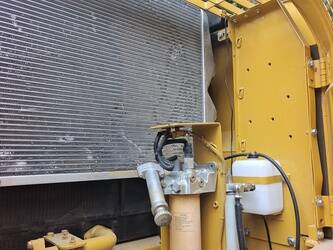 2023-caterpillar-324d-1395287-44332306