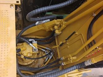 2023-caterpillar-324d-1395288-44332319