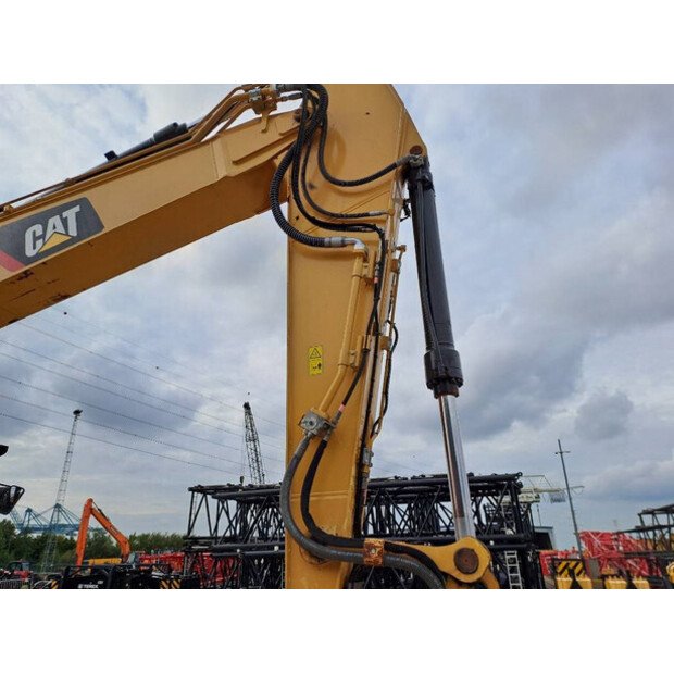 2018 Caterpillar 320 NG-44332458