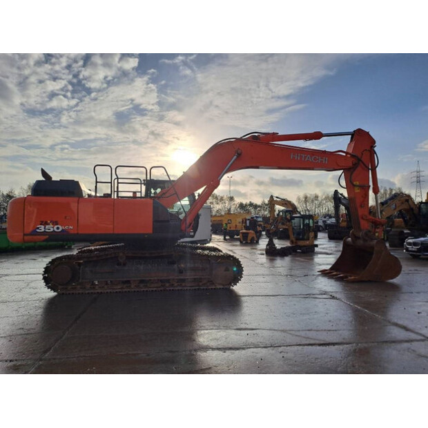 2018 Hitachi ZX350LCN-6-44332490