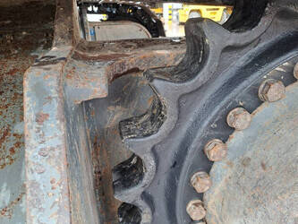 2018-liebherr-r946-1395299-44332566