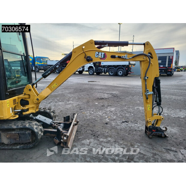 2021 Caterpillar 301.8-44332845