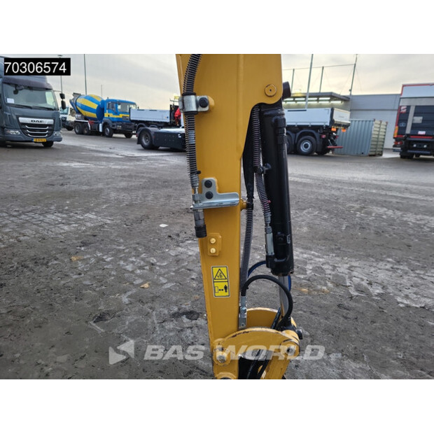 2021 Caterpillar 301.8-44332849