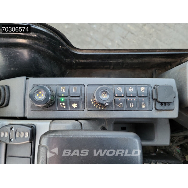 2021 Caterpillar 301.8-44332863