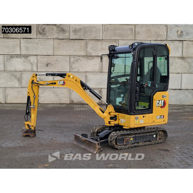 2021 كاتربيلر 301.8-44332876