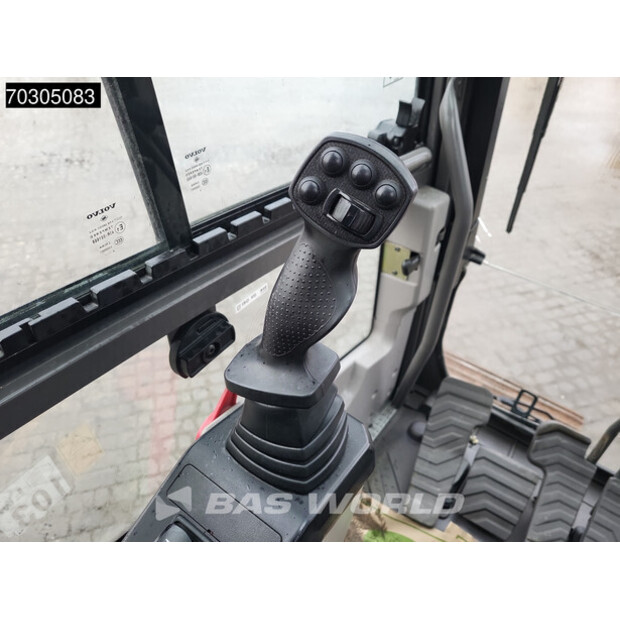 2017 Volvo EC250EL-44332934