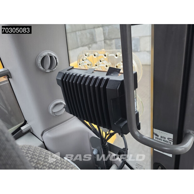 2017 Volvo EC250EL-44332945