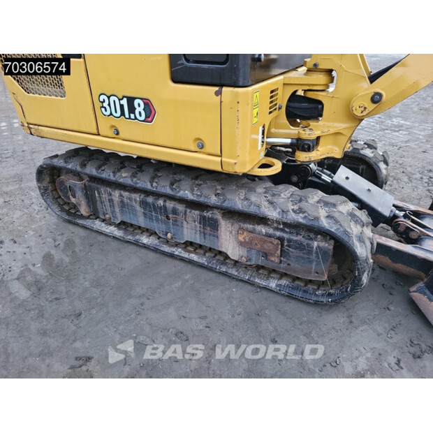 2021 كاتربيلر 301.8-44333391