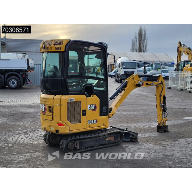 2021 Caterpillar 301.8-44333410