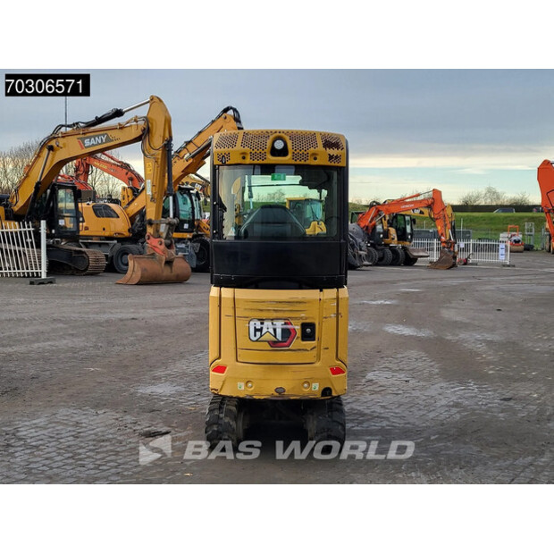 2021 Caterpillar 301.8-44333411