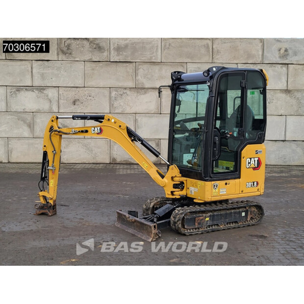 2021 Caterpillar 301.8-44333412